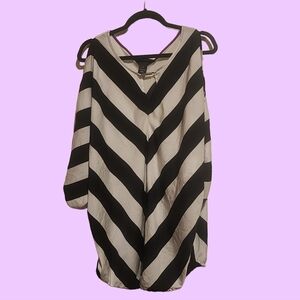 Lane Bryant cold shoulder top. Size 16